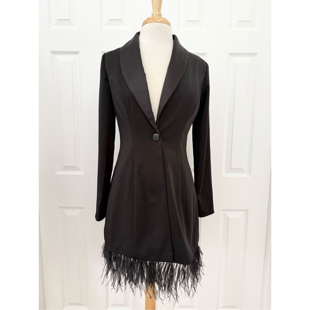 Ieena for Mac Duggal Womens Black Long Sleeve Feathered Trim Tuxedo Dress Size 2